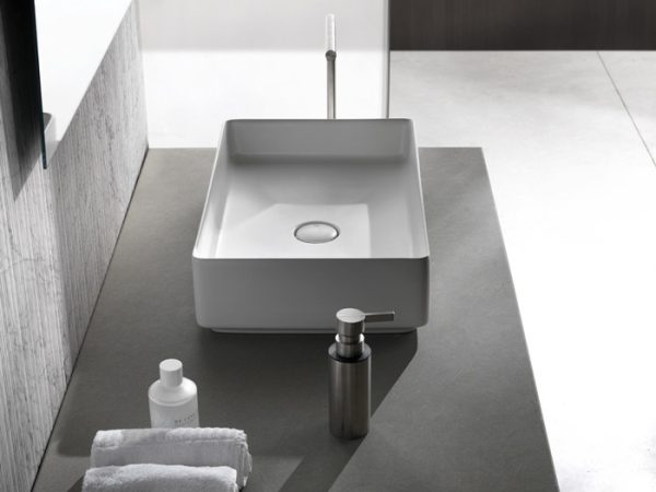 Wastafel kotak desain Italia keramik Classica Italiano TC-228