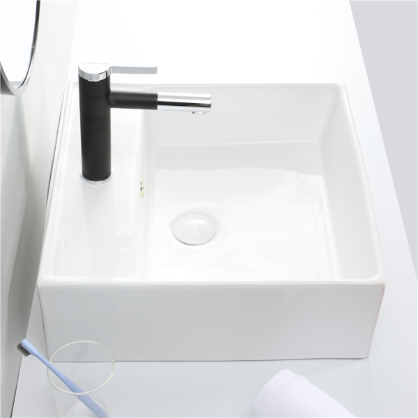 Wastafel kotak lubang keran keramik Classica Italiano TC-022